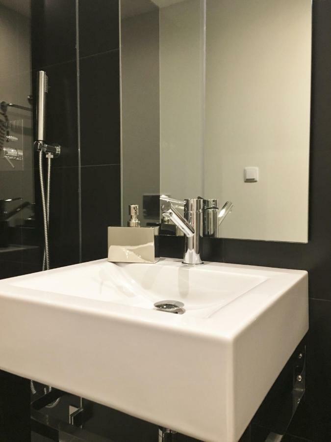 Lisbon Finestay Bica Apartment المظهر الخارجي الصورة
